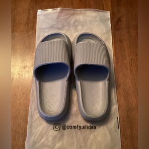 ComfySlides Gray 38-39